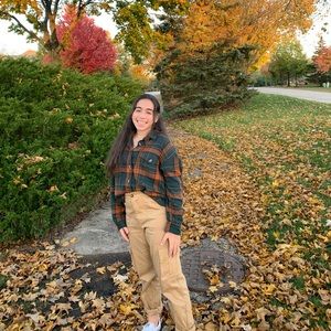 Meet your Posher, Raneem